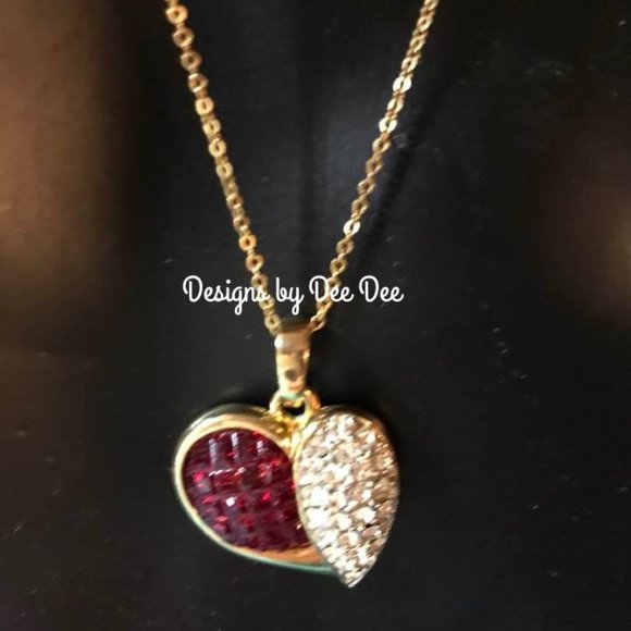 Vintage Jewelry - Gold one Crystal Heart Necklace